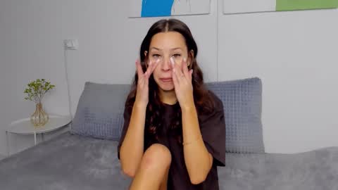 Snapshot of selenarousey chatting on November 2025 10:27:01 AM Selena online show from November 2025 10:27:01 AM