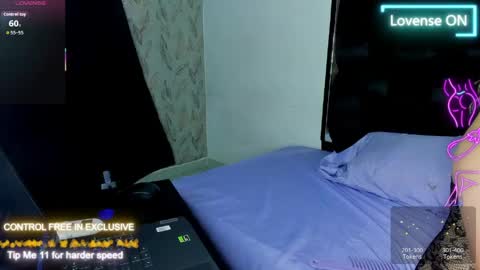 selene_cute05 online show from June 2026 09:48:01 PM