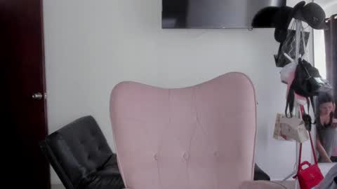 Alejandra  online show from April 2026 02:39:02 PM