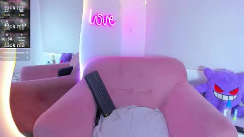 Snapshot of selene_swee chatting on November 2025 03:23:01 PM selene_swee online show from November 2025 03:23:01 PM