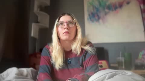 Selene online show from February 2025 01:46:02 PM