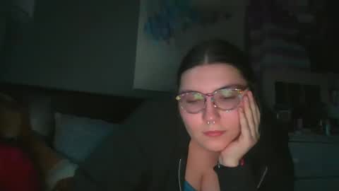 Selene online show from September 2025 11:26:02 PM