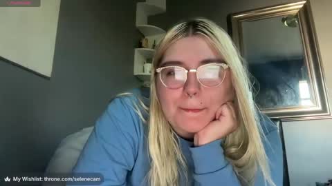 Selene online show from May 2026 10:51:01 PM