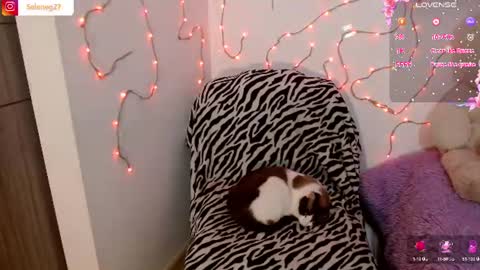 Selene G  online show from August 2026 02:48:02 AM