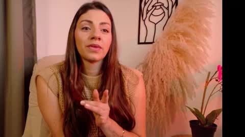 Selene Nova online show from March 2026 07:40:01 PM