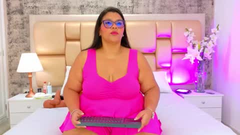 Snapshot of selennacooper chatting on November 2025 11:34:02 AM Selenna Cooper online show from November 2025 11:34:02 AM