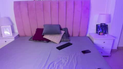 Seline  online show from January 2026 02:11:02 PM