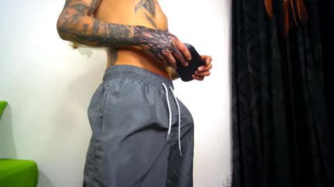 sem_alas online show from December 2025 12:51:01 AM