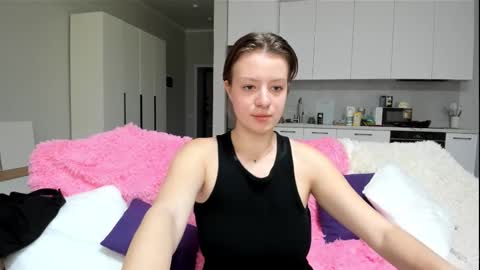 Ami online show from October 2025 10:38:02 AM