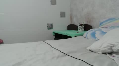 Snapshot of seniorita333 chatting on December 2025 06:23:01 AM Lenna online show from December 2025 06:23:01 AM