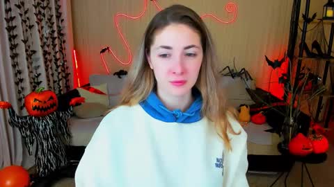 sensitiveheartt online show from October 2025 08:16:02 PM