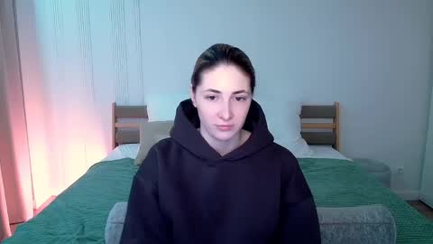 Snapshot of sensitiveheartt chatting on April 2026 07:59:01 PM sensitiveheartt online show from April 2026 07:59:01 PM