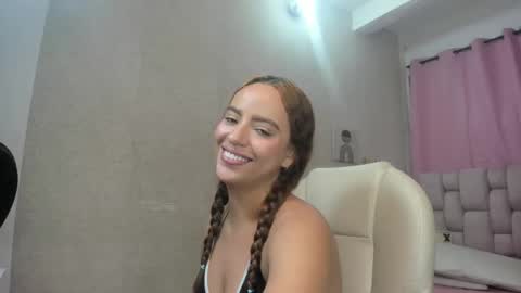 sensual_aura online show from January 2025 06:27:02 AM