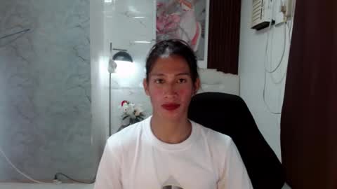 sensual_goergia online show from November 2025 12:48:01 PM