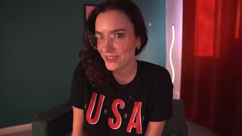 Snapshot of sensual_jassmine chatting on March 2026 04:43:01 PM Jasmine online show from March 2026 04:43:01 PM