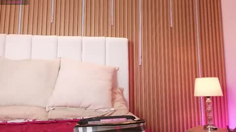 Snapshot of sensual_kim77 chatting on May 2026 12:57:02 PM Sensual Kim77 online show from May 2026 12:57:02 PM