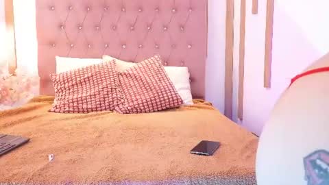 Sensual Kim77 online show from July 2026 01:41:02 PM