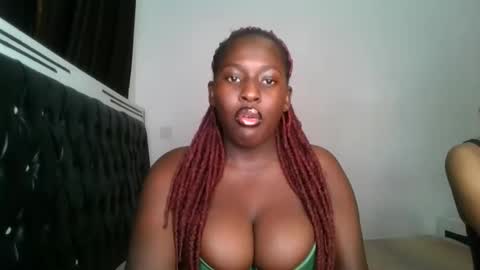 Snapshot of sensual_ria chatting on June 2026 06:47:01 PM sensual_ria online show from June 2026 06:47:01 PM