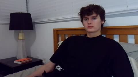 Cam online show from February 2025 03:34:02 AM