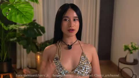 Maria- OF sensual bee online show from May 2026 12:39:01 AM