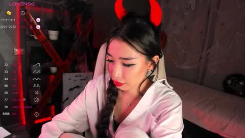 Snapshot of sensualily chatting on October 2025 03:13:01 PM Kiki online show from October 2025 03:13:01 PM