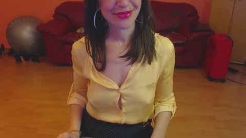Snapshot of sensualmyra chatting on January 2025 01:40:01 PM sensualmyra online show from January 2025 01:40:01 PM