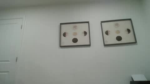 senyai40 online show from December 2025 06:50:01 PM