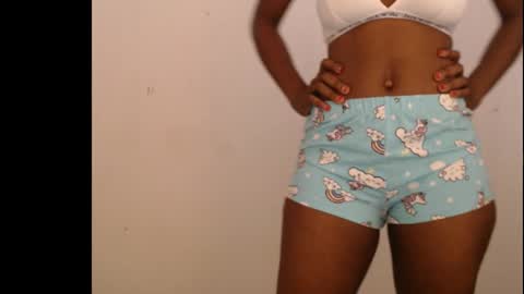 Anne online show from December 2025 03:59:02 AM