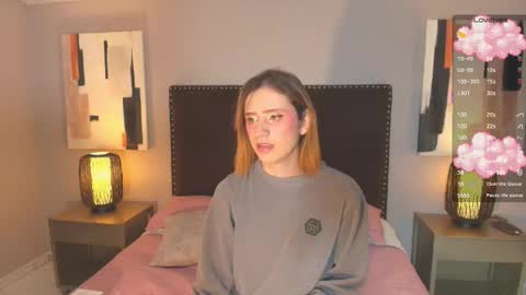 Snapshot of seraphine_star chatting on January 2026 03:00:01 AM Seraphine star online show from January 2026 03:00:01 AM