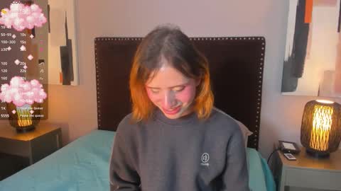 Snapshot of seraphine_star chatting on February 2026 10:02:02 PM Seraphine star online show from February 2026 10:02:02 PM