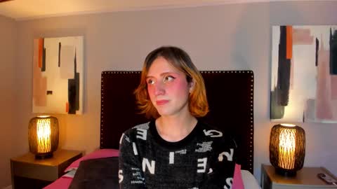 Snapshot of seraphine_star chatting on February 2026 01:13:02 AM Seraphine star online show from February 2026 01:13:02 AM