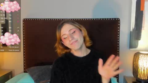 Snapshot of seraphine_star chatting on February 2026 12:58:02 PM Seraphine star online show from February 2026 12:58:02 PM