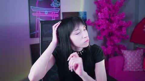 Snapshot of seraphinesparda chatting on June 2026 11:35:01 AM Sera online show from June 2026 11:35:01 AM