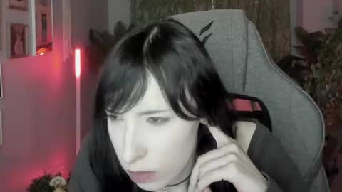 Snapshot of seraphinesparda chatting on July 2026 11:50:01 AM Sera online show from July 2026 11:50:01 AM