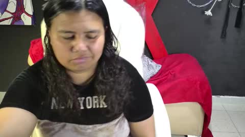 Snapshot of serenamystsh chatting on November 2025 02:11:01 AM serenamystsh online show from November 2025 02:11:01 AM