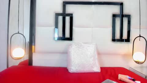 Snapshot of serenawild1 chatting on November 2025 05:02:02 AM SERENA WILD online show from November 2025 05:02:02 AM