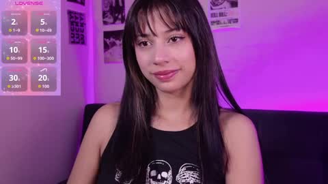 Snapshot of serenbleck chatting on May 2026 10:21:02 AM Seren online show from May 2026 10:21:02 AM