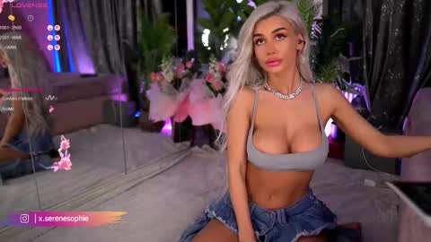 Serene Sophiex online show from February 2025 08:44:01 PM