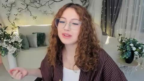 Snapshot of sereneflame chatting on November 2025 04:20:01 PM Ophelia online show from November 2025 04:20:01 PM