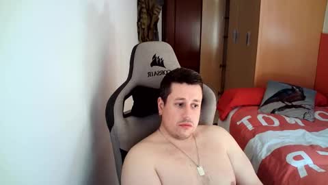 Snapshot of sergio95n chatting on February 2026 02:04:02 PM Pollos online show from February 2026 02:04:02 PM