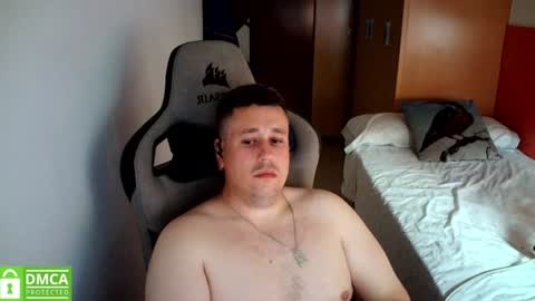 Snapshot of sergio95n chatting on June 2026 05:43:02 PM Pollos online show from June 2026 05:43:02 PM