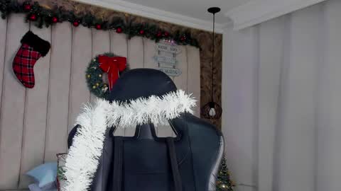 Snapshot of seth_vega_ chatting on December 2024 11:03:02 PM HEY IM SETH online show from December 2024 11:03:02 PM