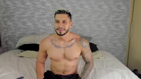Snapshot of seth_vega_ chatting on February 2025 10:25:01 PM HEY IM SETH online show from February 2025 10:25:01 PM