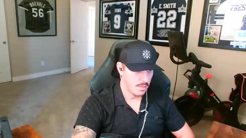 sex_l0v3r online show from December 2024 09:28:01 PM