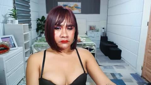 Snapshot of sexcum_trendingts_now chatting on October 2025 06:41:02 PM MS Anna online show from October 2025 06:41:02 PM