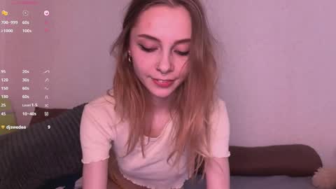 Snapshot of sexdrugg666 chatting on December 2024 11:53:01 PM Dina online show from December 2024 11:53:01 PM