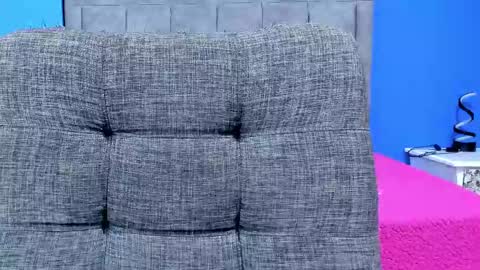 Snapshot of sexfenix_ chatting on February 2025 07:05:01 AM karen and camilo online show from February 2025 07:05:01 AM