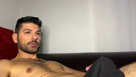 Snapshot of sexfriendch chatting on November 2025 05:23:01 PM Lucenzo online show from November 2025 05:23:01 PM