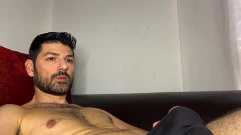 Snapshot of sexfriendch chatting on November 2025 10:05:01 AM Lucenzo online show from November 2025 10:05:01 AM