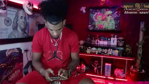 Aharon  ravelo online show from January 2026 06:06:02 AM